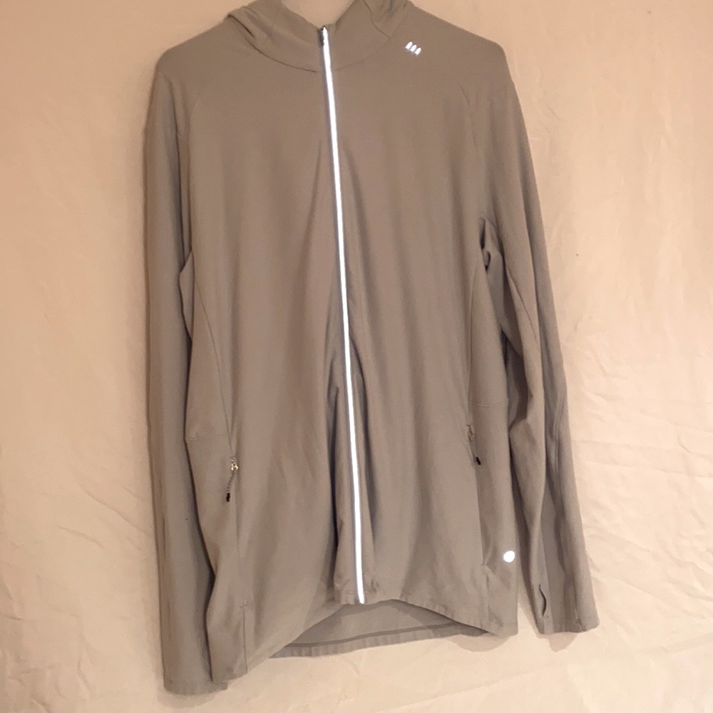 Lulu zip up